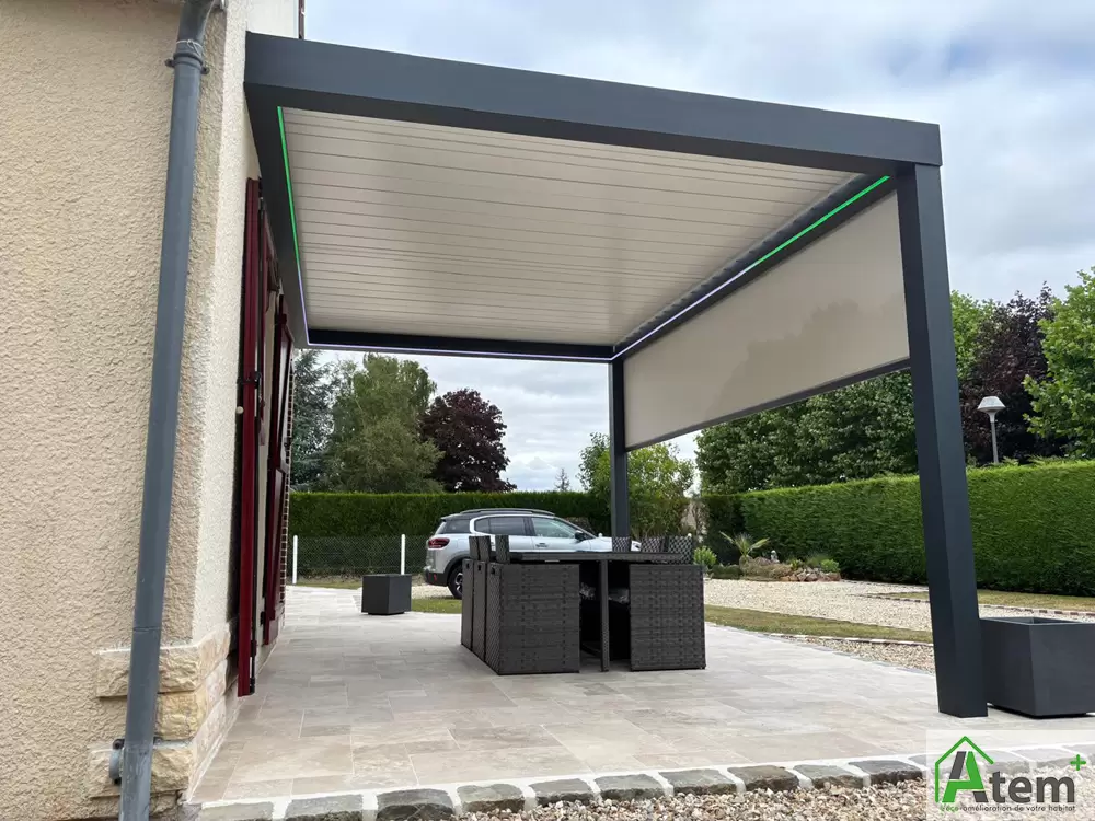 Installation d’une pergola bioclimatique en aluminium
