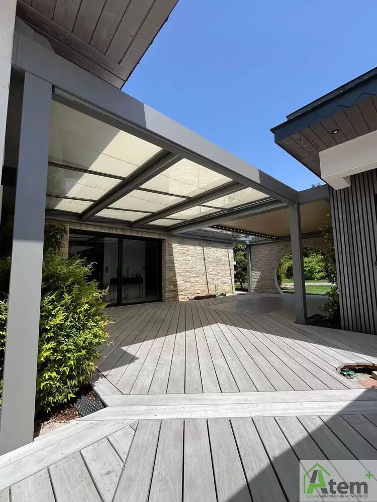 Patio aluminium verre et stores